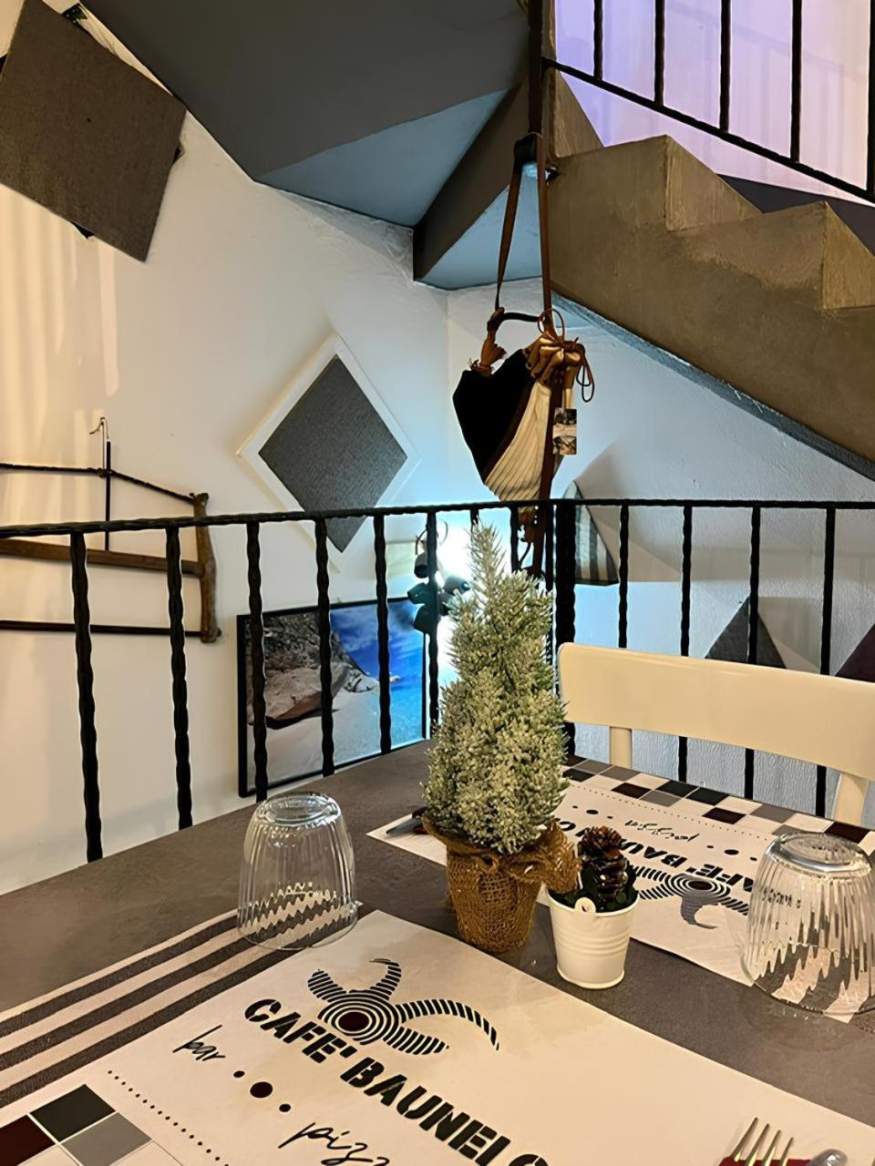 Drommire In Plassa E Clesia Guest house
