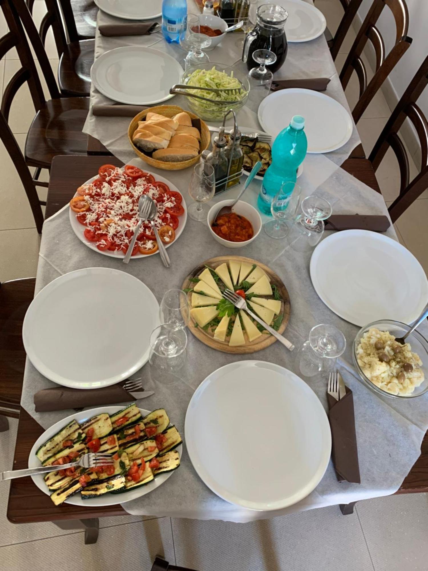 Drommire In Plassa E Clesia Guest house *
