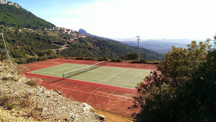 Drommire In Plassa E Clesia Pensión